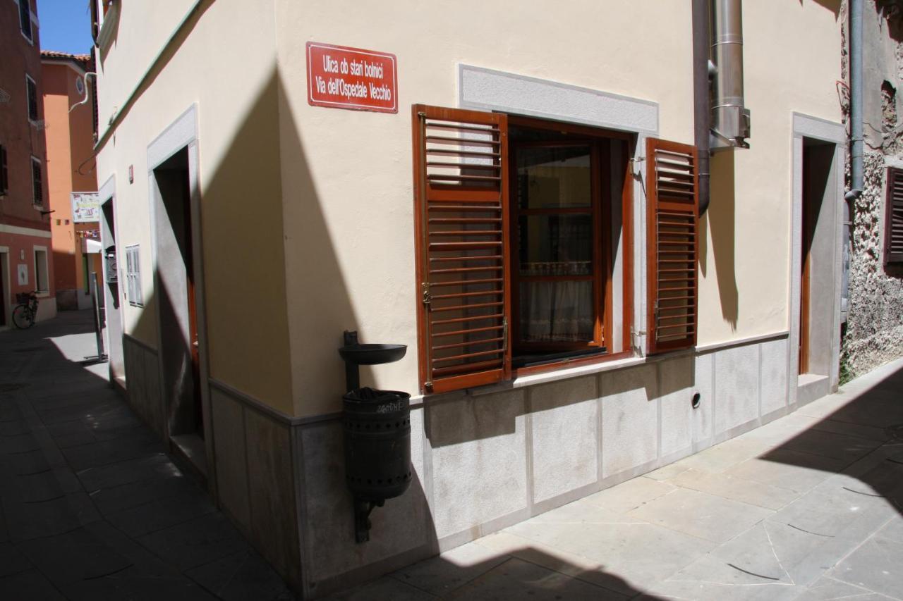 Cozy Apartments Buket In The Center Izola Dış mekan fotoğraf
